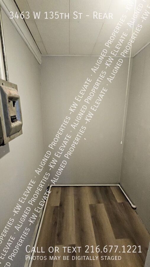 Foto del edificio - 3463 W 135th St