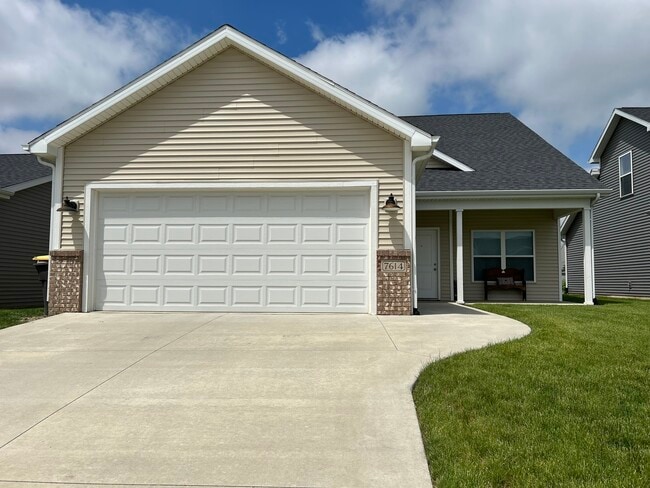 Building Photo - 7614 Melody Cir E