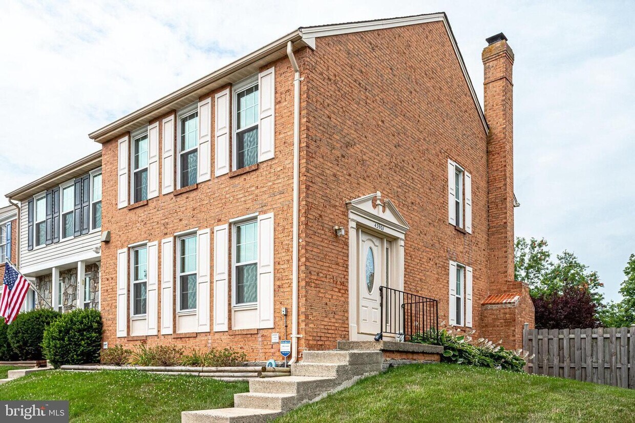 43901 Chloe Ter, Ashburn, VA 20147 Townhome Rentals in Ashburn VA