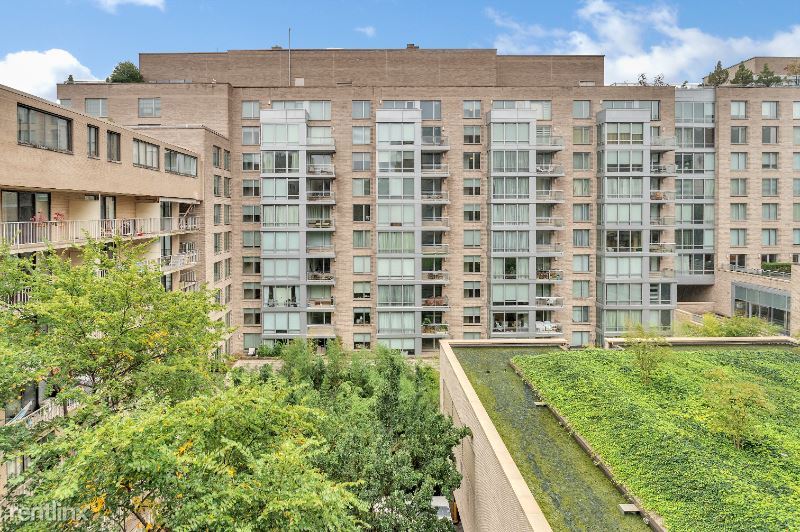 Foto principal - 2201 New Hampshire Ave NW