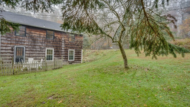 Building Photo - 1605 Horseshoe Trl