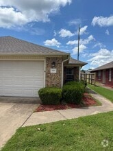 Building Photo - 1504 Fianna Pl Ct