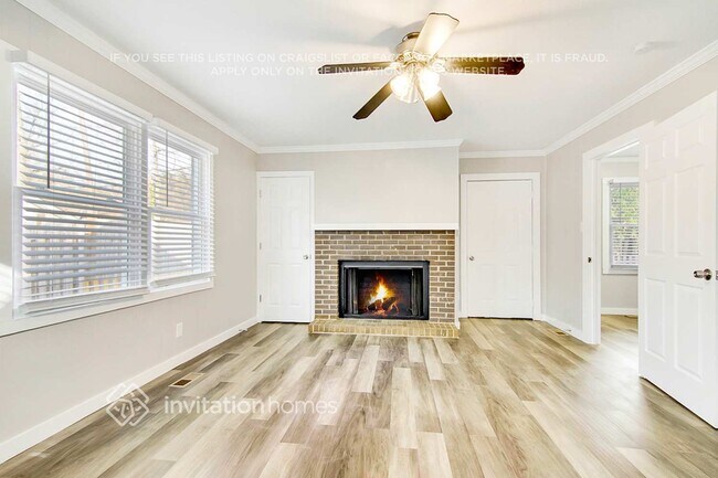 Foto del edificio - 3600 Barcelona Ave