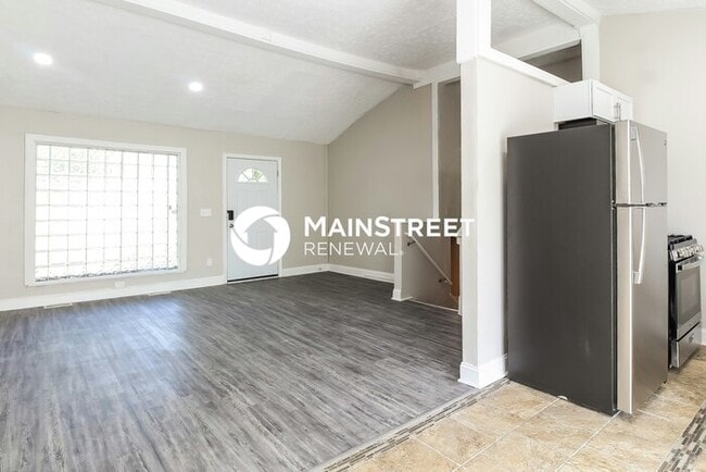 Building Photo - 3 Bedroom Pet-Friendly Home in CLEVELAND, ...