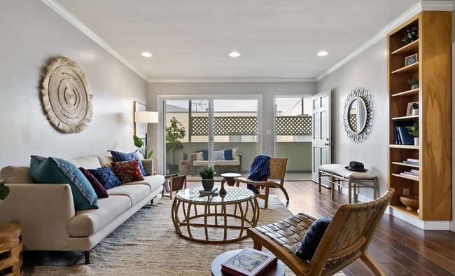 Living Room - 1538 Berkeley St