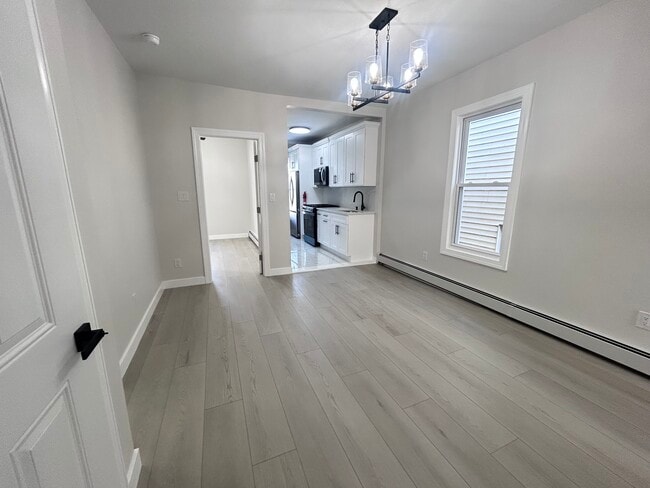 Building Photo - 510 17th St