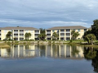 Foto del edificio - 19345 Water Oak Drive