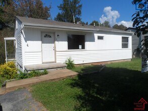 Building Photo - 2147 Berea Ave