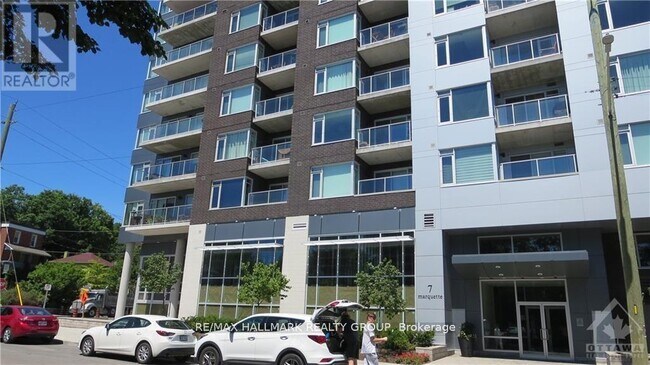 Photo du bâtiment - 7-217 Marquette Ave