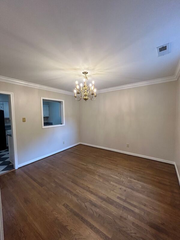 Building Photo - 2728 Berkeley Pointe Dr