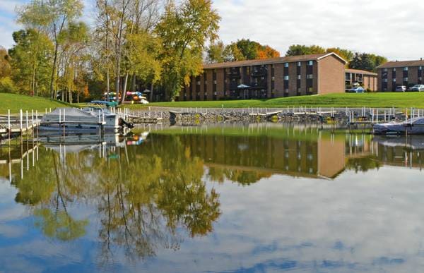 On the Seneca River - 105 Kings Park Dr