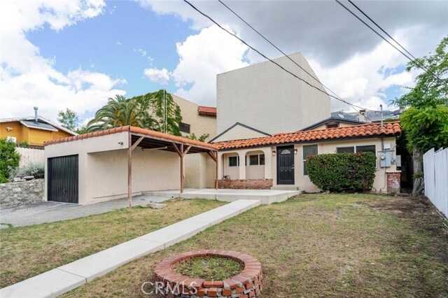 Building Photo - 3643 1st Ave
