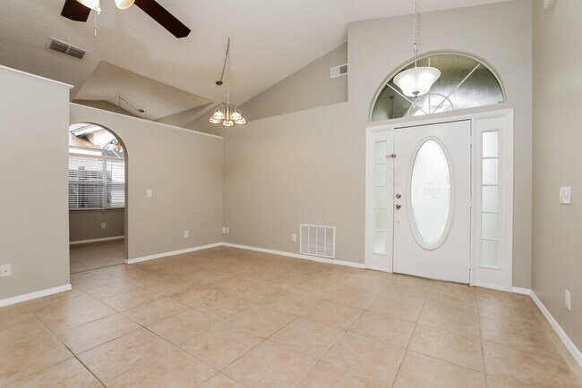 Building Photo - 2738 Cahill Way