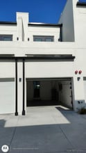 Building Photo - 140-833 Calla Terrace N