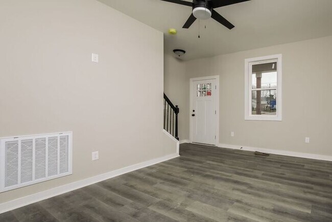 Foto del edificio - Close to Downtown Durham Brand New Construction