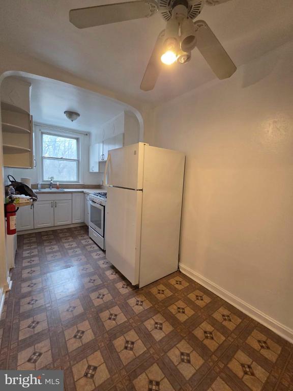 Foto del edificio - 881 Windermere Ave