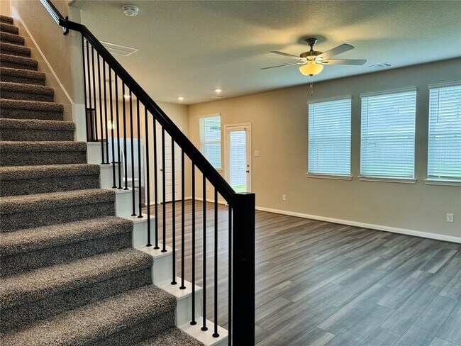 Foto del edificio - 18560 Meadow Point Ln