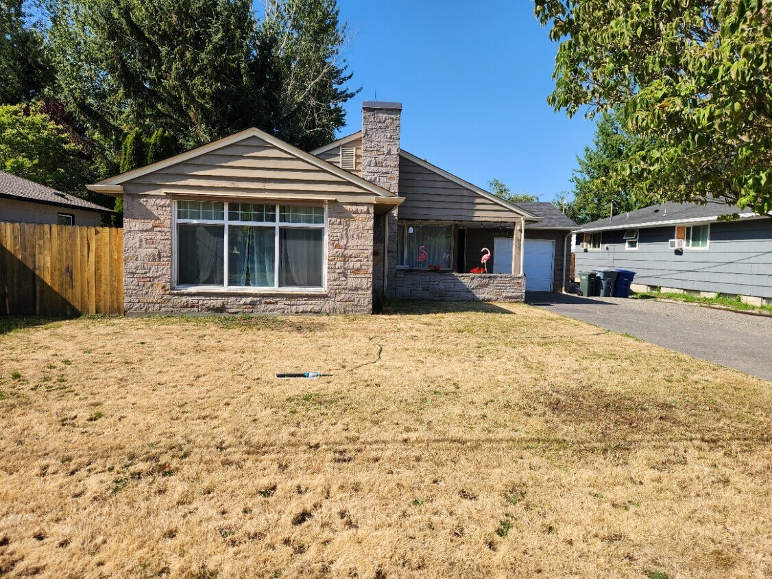 Foto del edificio - 503 8th Ave NW