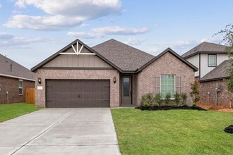 Building Photo - 21520 Bluebonnet Bay Dr