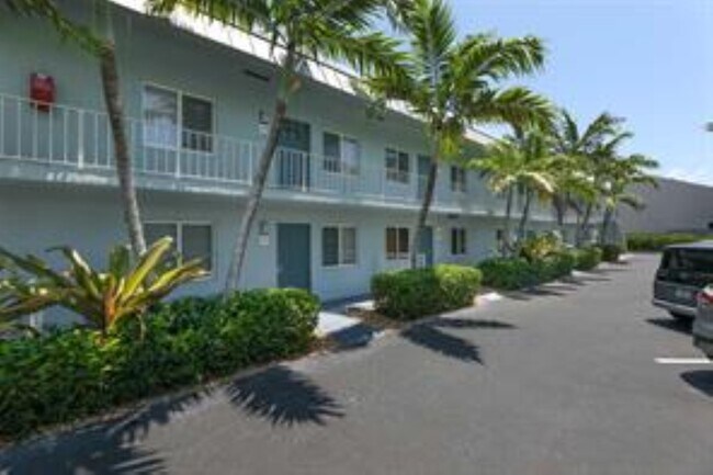Foto del edificio - 1311 NE 18th St