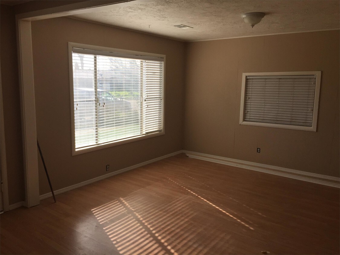 2907 Ward Ave, Riverbank, CA 95367 House Rental in Riverbank, CA