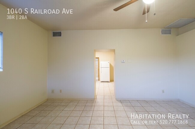 3 Bedroom beautifully remodeled 1956 home ... - 4