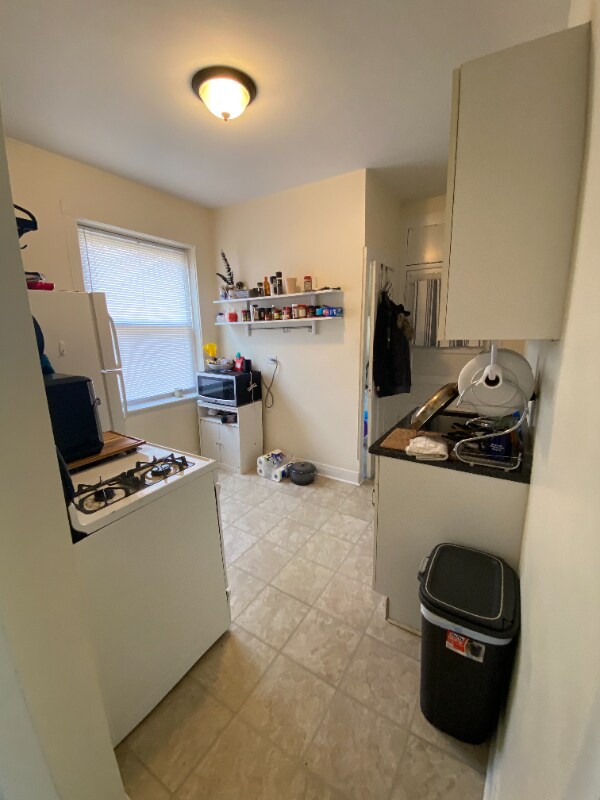 Photo - 2106 W Thomas St Apartment