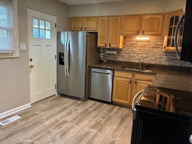Kitchen New Appliances - 1708 W Belle Plaine Ave