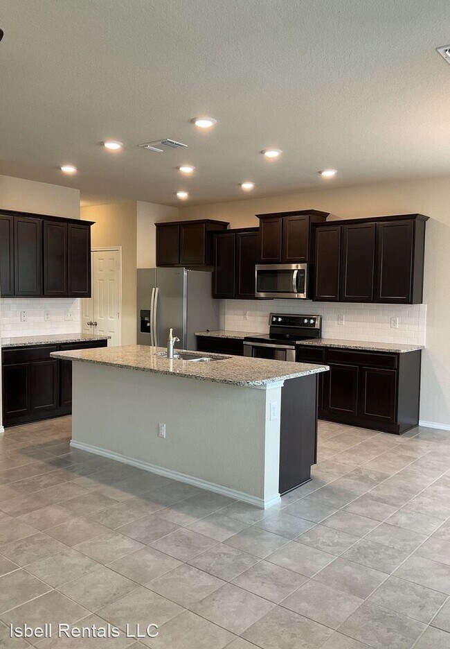 Building Photo - 5 br, 2.5 bath House - 3705 Anvil Range Drive