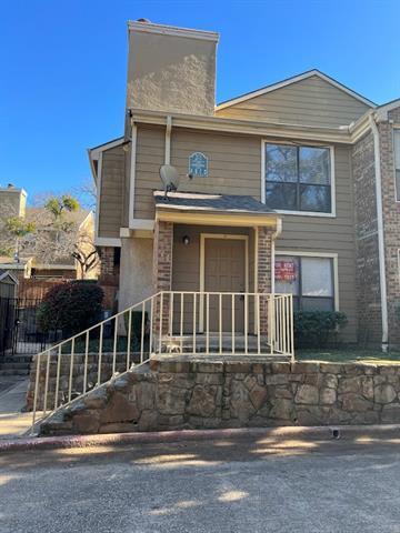 Building Photo - 2111 Park Willow Ln