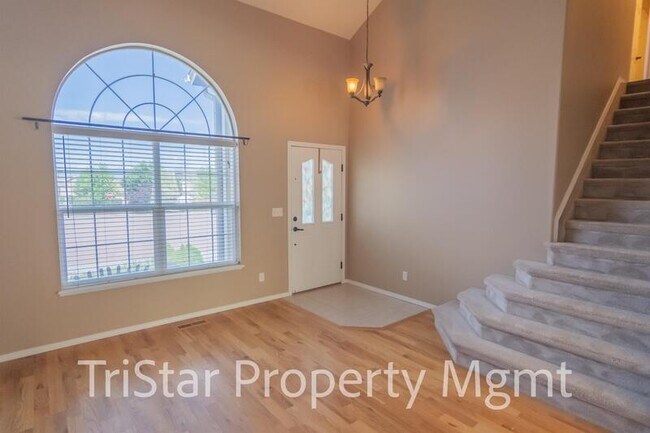 Building Photo - 7438 Campstool Dr