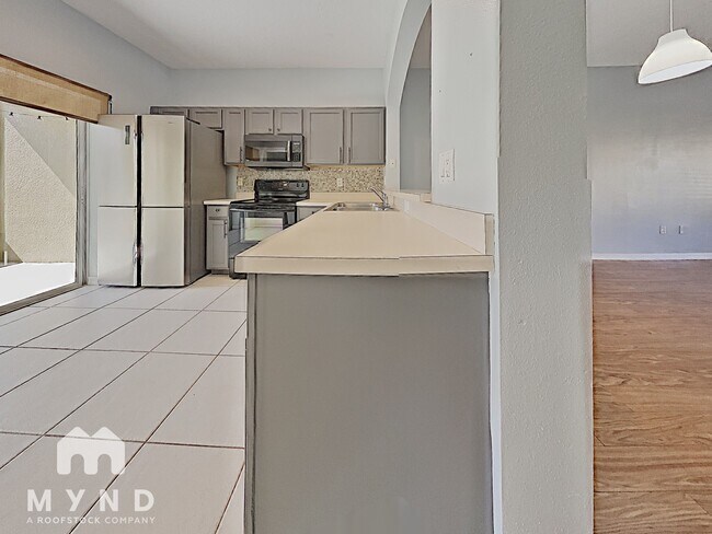 Foto del edificio - 31150 Flannery Ct