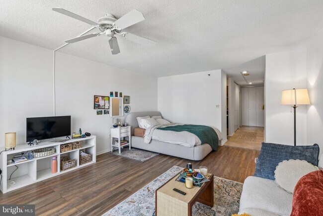 Foto del edificio - 2020 Walnut St