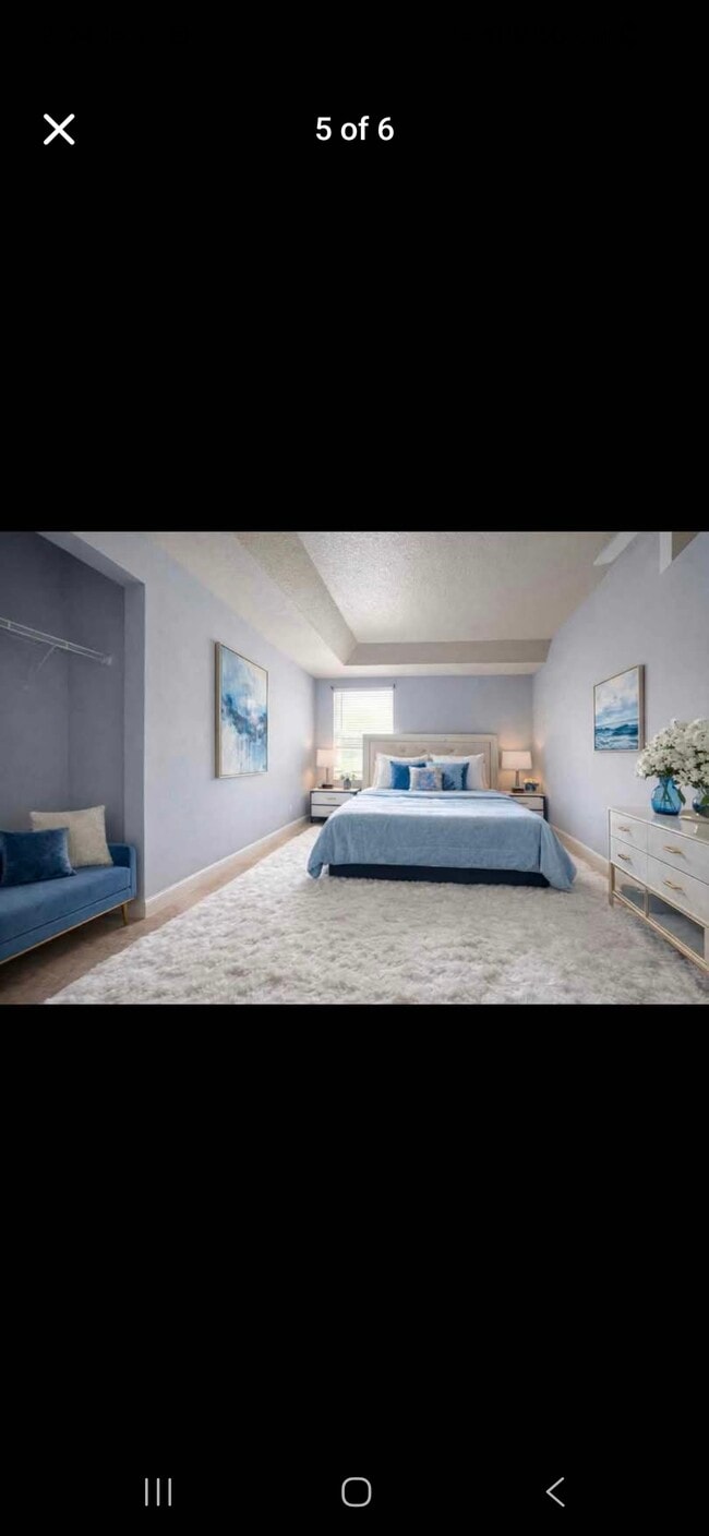 Foto del edificio - 2025 Bearing Ln