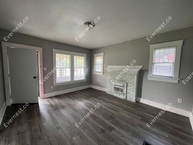Building Photo - 1624 Pike Ave