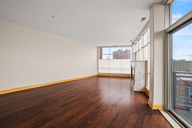 Foto del edificio - 1111 N Marshall St