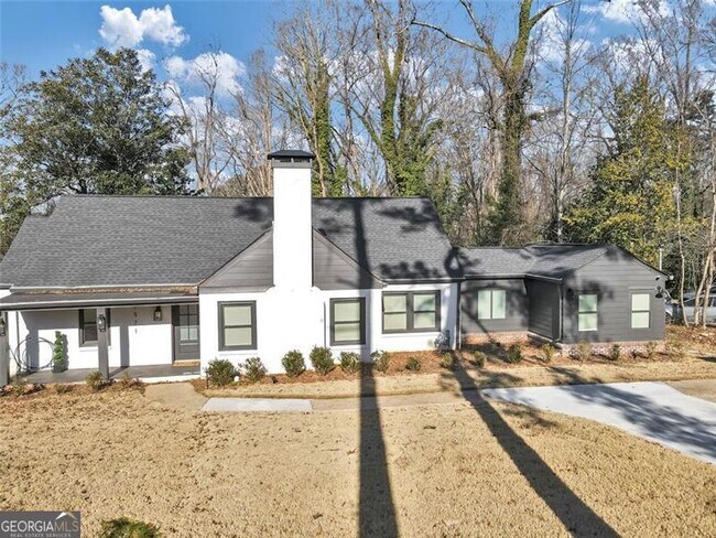 Building Photo - 1571 Blvd Lorraine SW