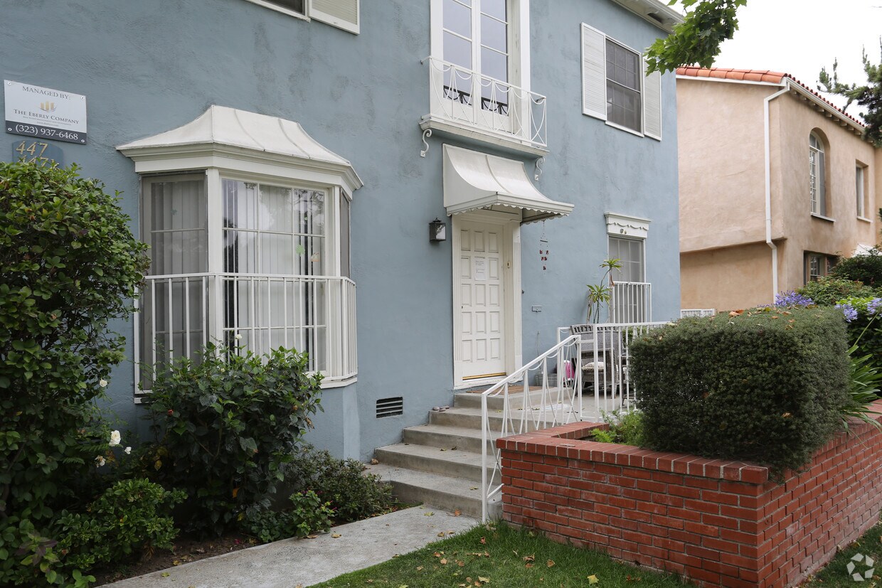 Building Photo - 447-449 1/2 S Maple Dr