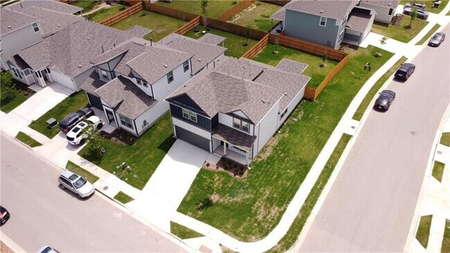 Building Photo - 1807 Adobe Walls Way