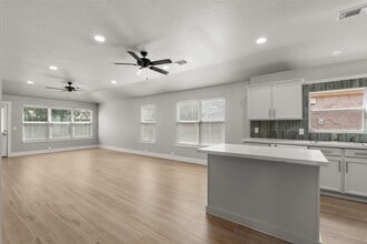Building Photo - 7310 Wisteria Chase Pl