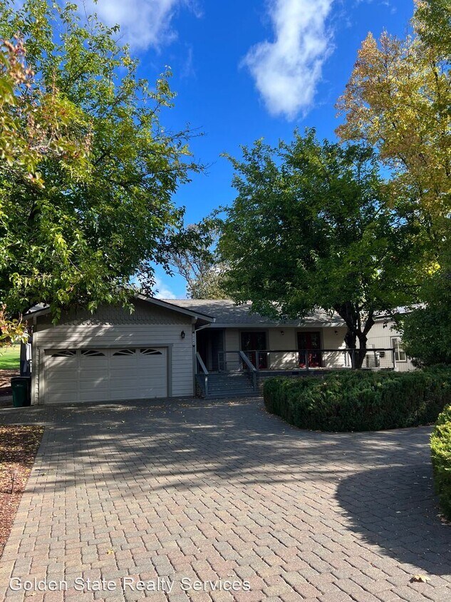 Foto principal - 3 br, 2 bath House - 24684 Oro Valley