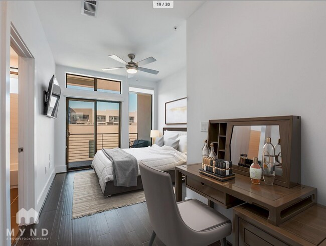 Foto del edificio - 2401 Crawford St