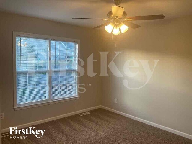 Building Photo - 1104 Wesson Ct