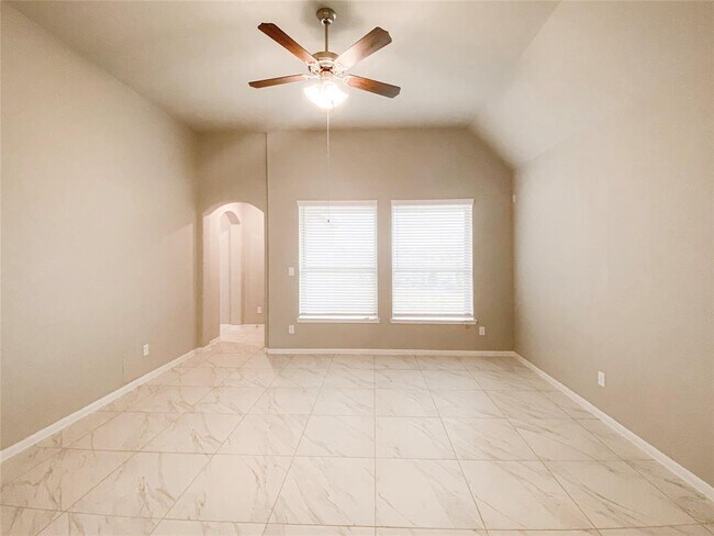 Building Photo - 4222 Rocky Plns Ln