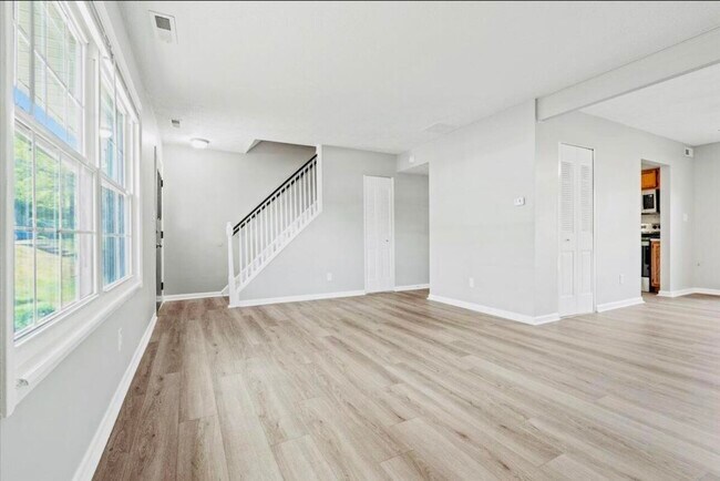 Foto del edificio - 3500 Warwick Dr