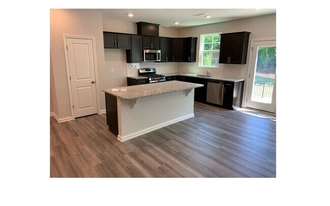 Building Photo - 156 Hunston Dr.