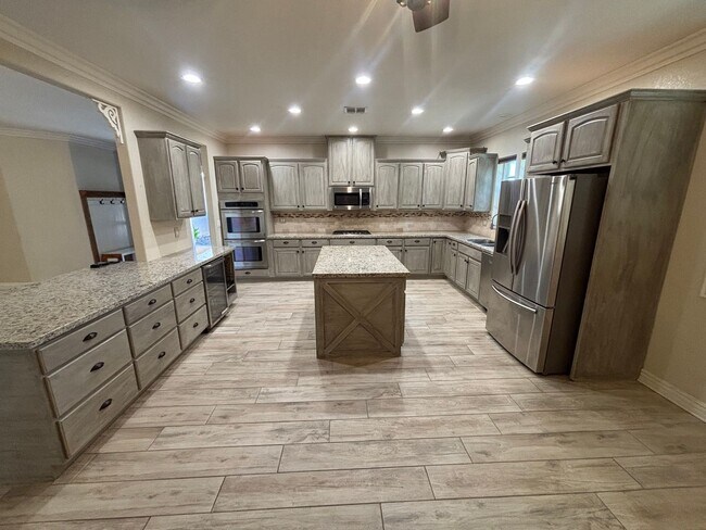 Building Photo - 4-Bedroom Single-Story Home with Solar & RV Parking