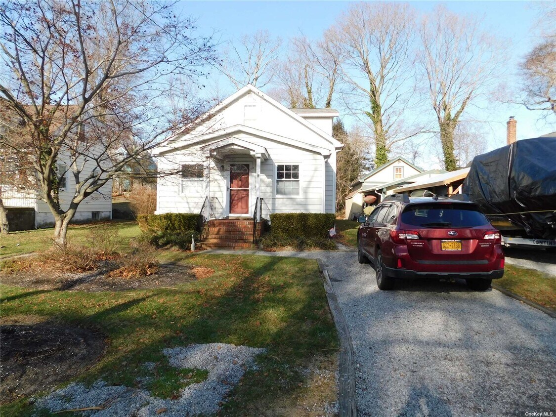 Primary Photo - 80 Cedar Rd