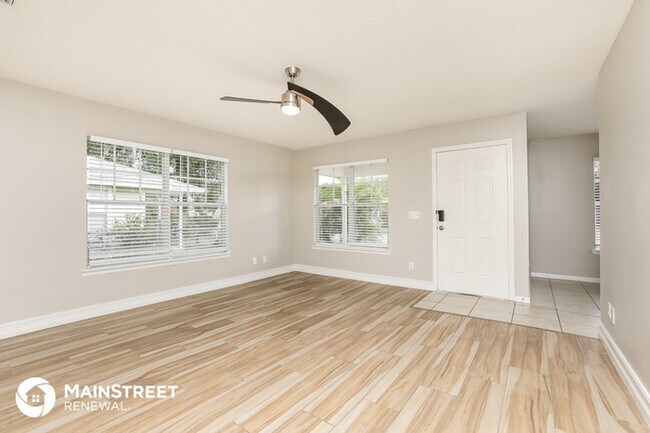 Building Photo - 376 Chinaberry Ave
