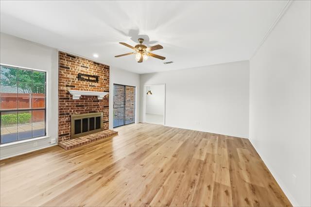 Foto del edificio - 5407 Ledgestone Dr